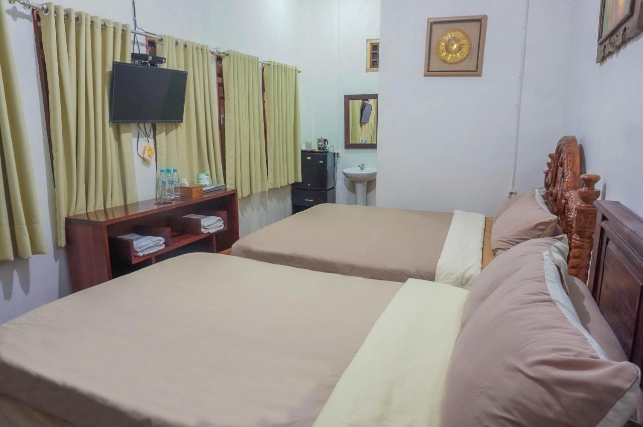 Wisma Pulau Merah Pasanggaran Екстер'єр фото